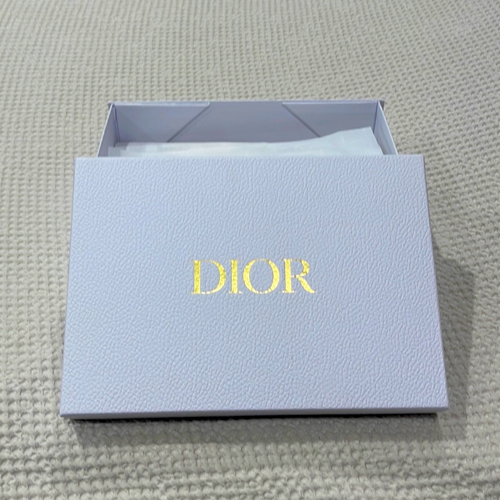 Dior empty box in excellent condition great for storage and Aesthetics